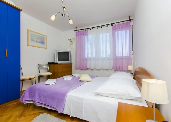 With Wifi - 13899 Apartment *